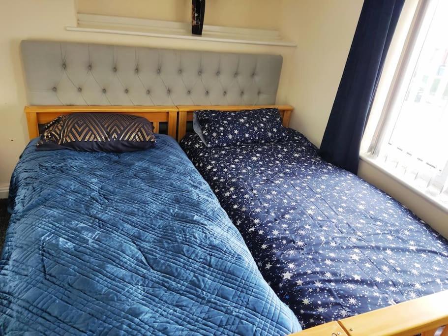 Cheerful 2-Bedroom Home With Off Street Parking Блекпул Екстериор снимка